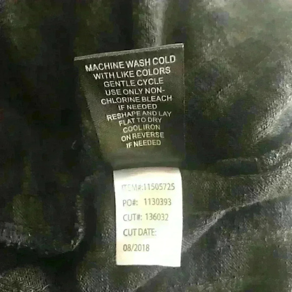 Torrid Dress Fit Flare V-Neck Back 3/4 Sleeves Stretch - Picture 9 of 11